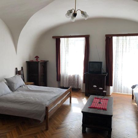 Apartman Bécsi utca Sopron Exterior foto